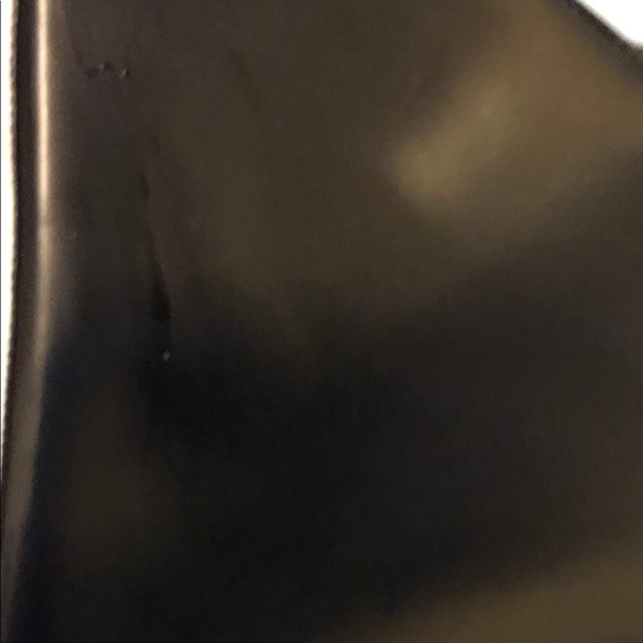 💯Authentic SALVATORE FERRAGAMO - Picture 6 of 8